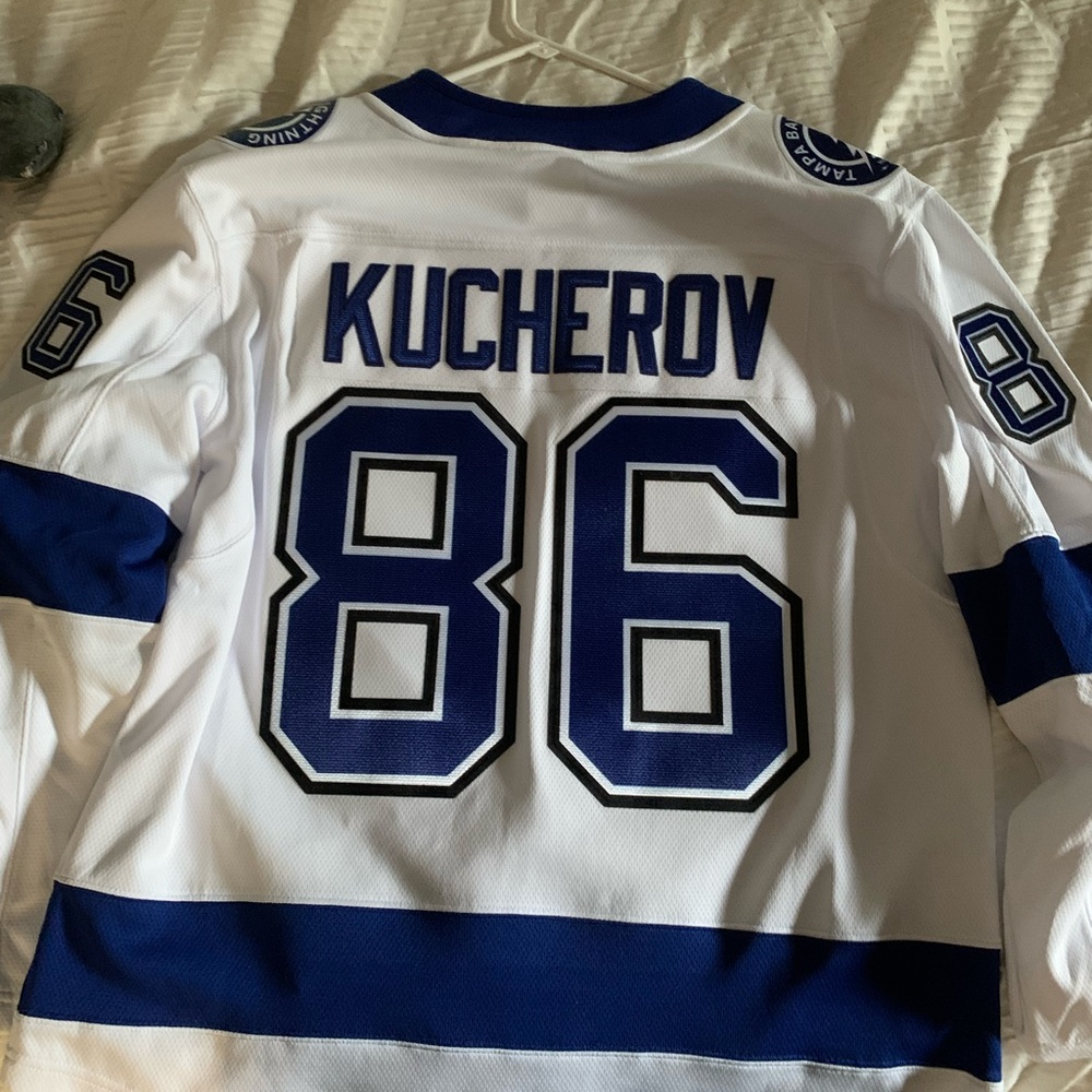 Tampa bay lightning kucherov jersey